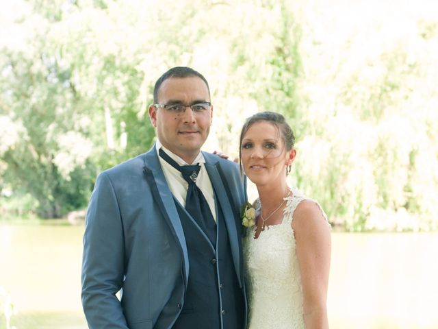 Le mariage de Mehdi et Sabrina à Villers-Bretonneux, Somme 9