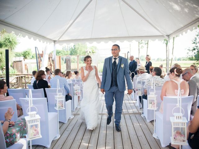 Le mariage de Mehdi et Sabrina à Villers-Bretonneux, Somme 25