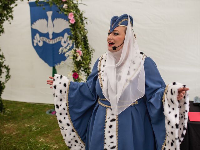 Le mariage de Nicolas et Céline à Ernes, Calvados 2