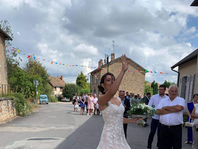 Le mariage de Ludovic et Lucie  à Château-Chervix, Haute-Vienne 4