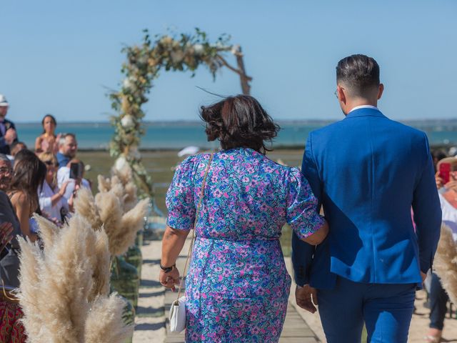 Le mariage de Joffrey et Denia à Ronce-les-Bains, Charente Maritime 14