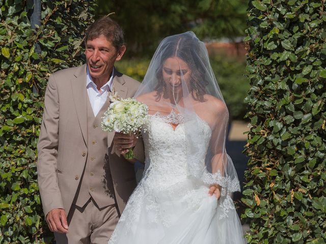 Le mariage de Joffrey et Denia à Ronce-les-Bains, Charente Maritime 15