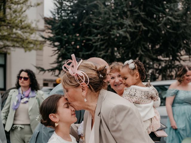 Le mariage de Chafik et Eva à Chambles, Loire 7