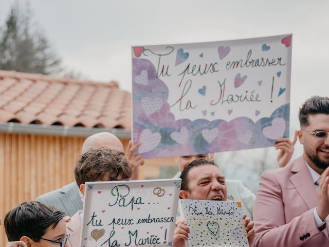 Le mariage de Chafik et Eva à Chambles, Loire 18