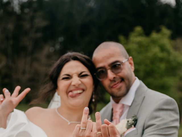 Le mariage de Chafik et Eva à Chambles, Loire 35