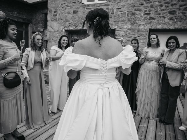 Le mariage de Chafik et Eva à Chambles, Loire 40