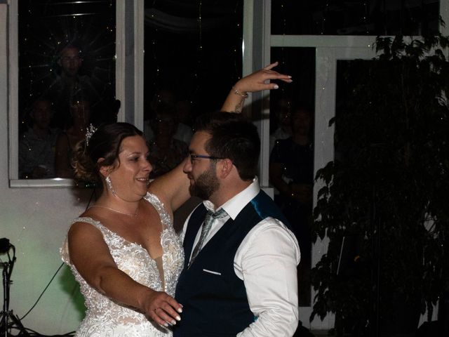 Le mariage de Bastien et Virginie à Pompignac, Gironde 29