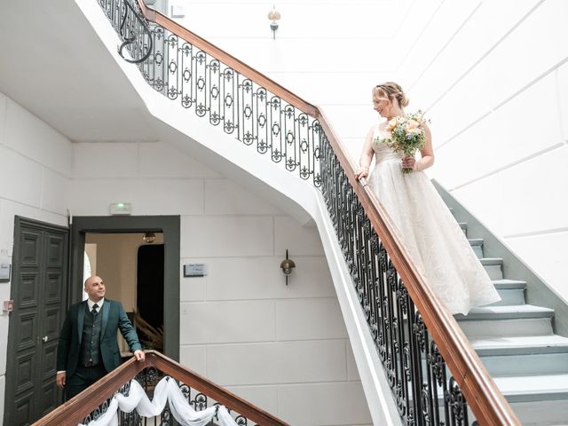 Le mariage de Mickaël et Hélène  à Alès, Gard 37