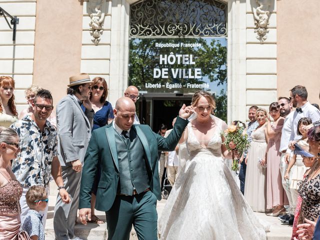 Le mariage de Mickaël et Hélène  à Alès, Gard 45