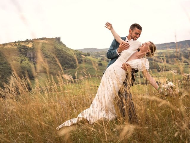 Le mariage de Florian et Laurène à La Roche-Vineuse, Saône et Loire 24