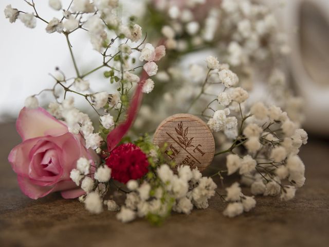 Le mariage de Teddy et Marine à Beaucaire, Gard 1