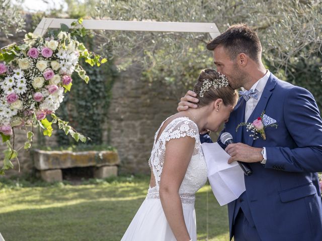 Le mariage de Teddy et Marine à Beaucaire, Gard 27