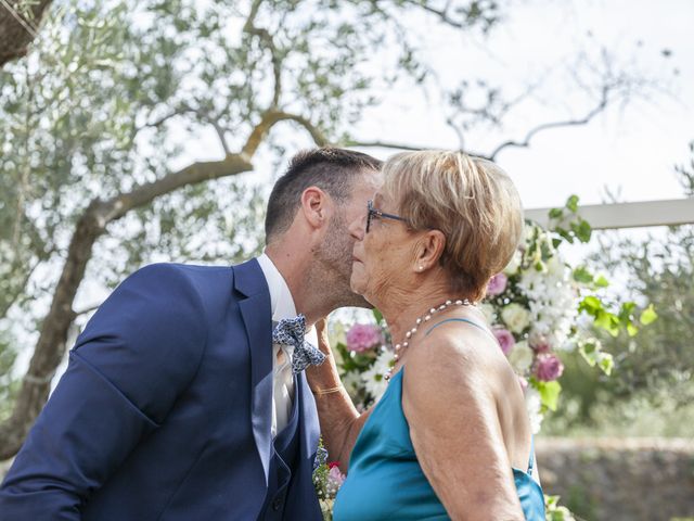 Le mariage de Teddy et Marine à Beaucaire, Gard 33