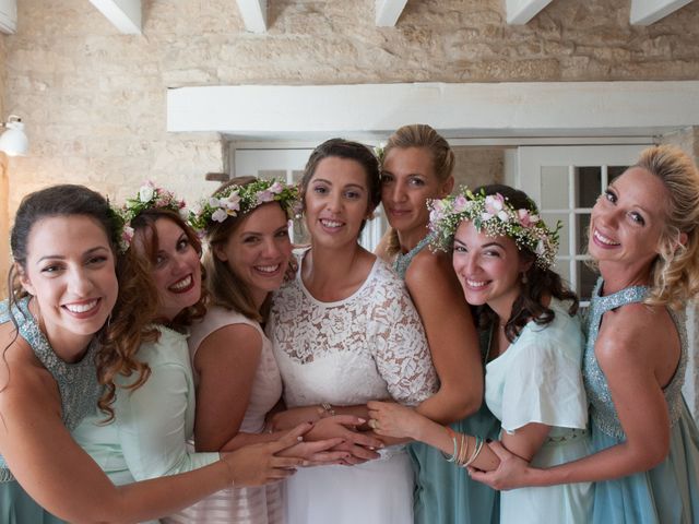 Le mariage de Anthony et Emilie à L&apos;Houmeau, Charente Maritime 12