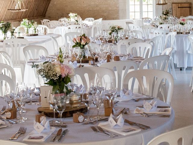 Le mariage de Anthony et Emilie à L&apos;Houmeau, Charente Maritime 31