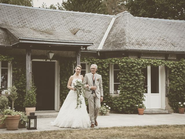 Le mariage de Thomas et Estelle à Saint-Viâtre, Loir-et-Cher 99