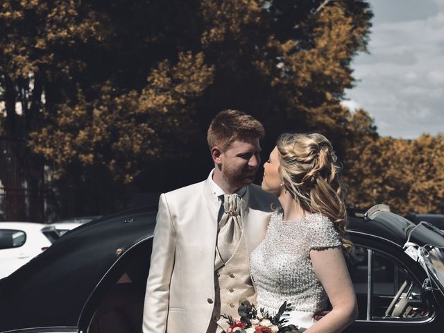 Le mariage de Anthony et Marjolaine à Lodève, Hérault 74