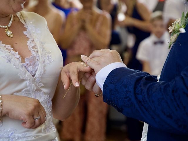 Le mariage de Mickael et Virginie à Rouvray-Saint-Florentin, Eure-et-Loir 14