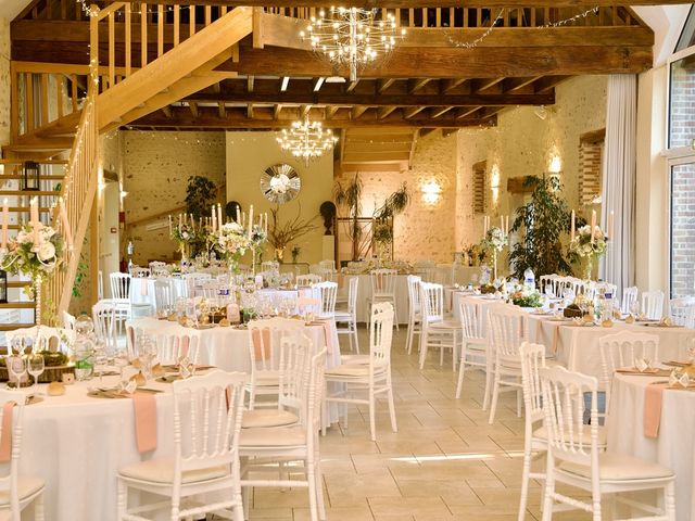 Le mariage de Mickael et Virginie à Rouvray-Saint-Florentin, Eure-et-Loir 22