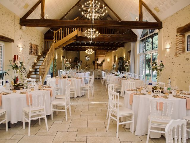 Le mariage de Mickael et Virginie à Rouvray-Saint-Florentin, Eure-et-Loir 23