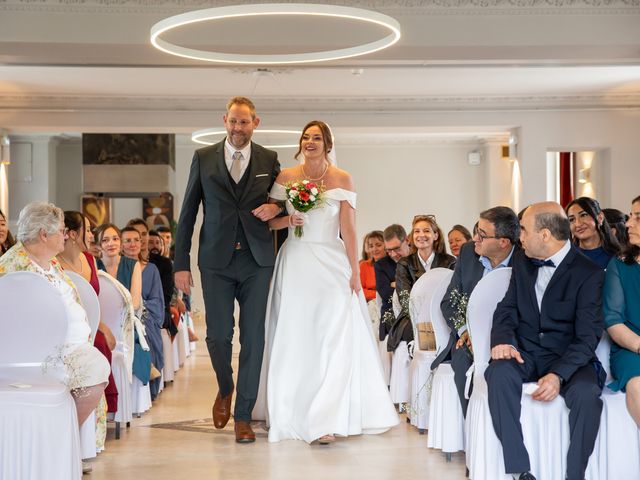 Le mariage de Umut et Marine à La Chapelle-sur-Erdre, Loire Atlantique 116