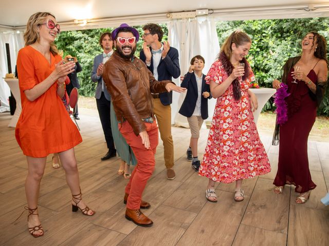 Le mariage de Umut et Marine à La Chapelle-sur-Erdre, Loire Atlantique 207