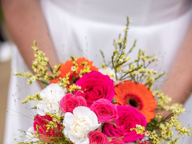 Le mariage de Umut et Marine à La Chapelle-sur-Erdre, Loire Atlantique 221