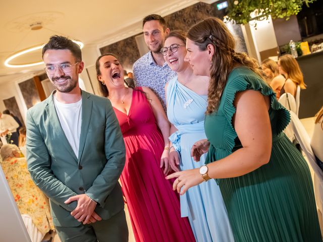 Le mariage de Umut et Marine à La Chapelle-sur-Erdre, Loire Atlantique 261