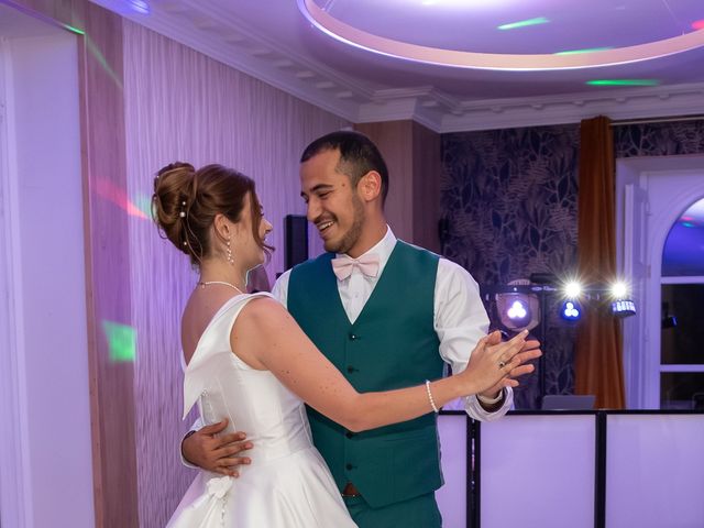 Le mariage de Umut et Marine à La Chapelle-sur-Erdre, Loire Atlantique 281