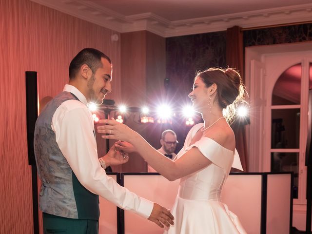 Le mariage de Umut et Marine à La Chapelle-sur-Erdre, Loire Atlantique 284