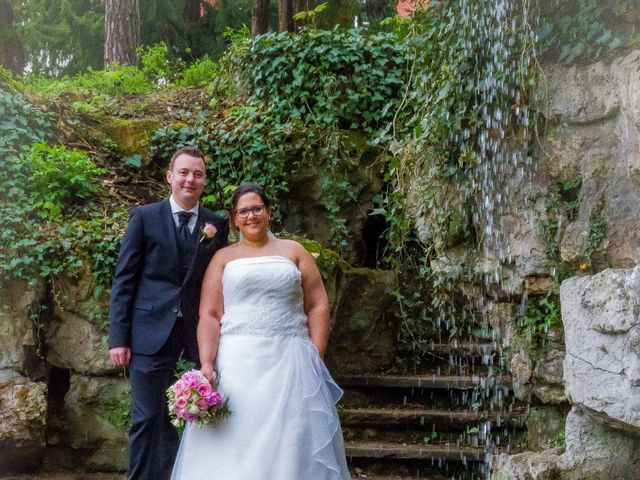 Le mariage de Sébastien et Myléne à Paris, Paris 4