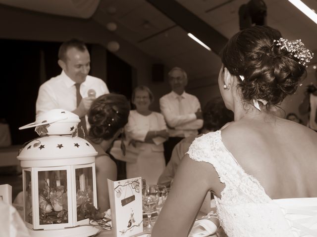 Le mariage de Pierre et Léonie à Marcilly-en-Villette, Loiret 31