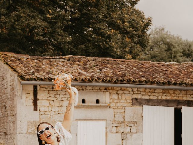 Le mariage de Typhanie et Joël à Saint-Porchaire, Charente Maritime 31