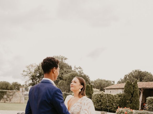 Le mariage de Typhanie et Joël à Saint-Porchaire, Charente Maritime 41