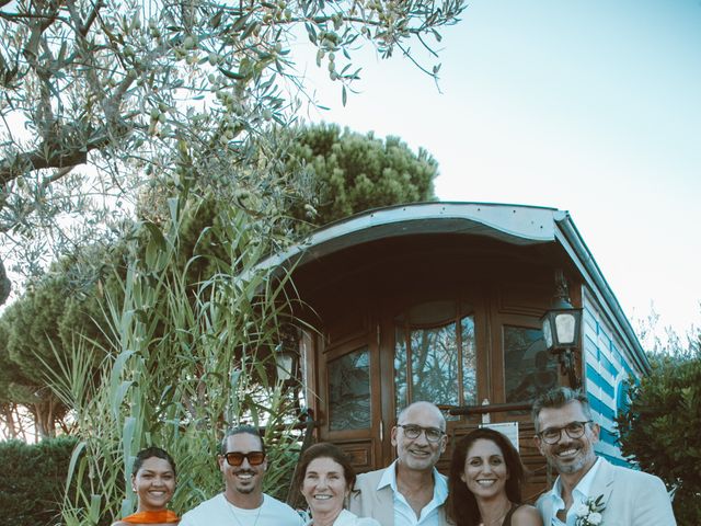 Le mariage de Remi et Laure à Le Grau-du-Roi, Gard 4
