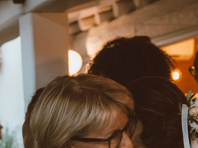 Le mariage de Remi et Laure à Le Grau-du-Roi, Gard 32