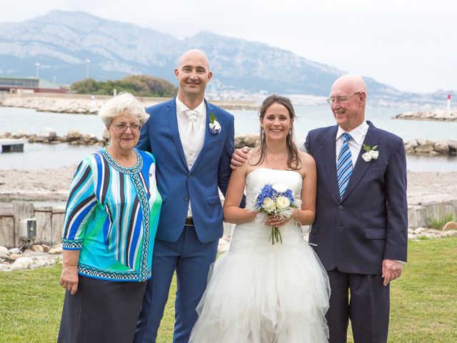 Le mariage de Jeff et Flavie à Marseille, Bouches-du-Rhône 32