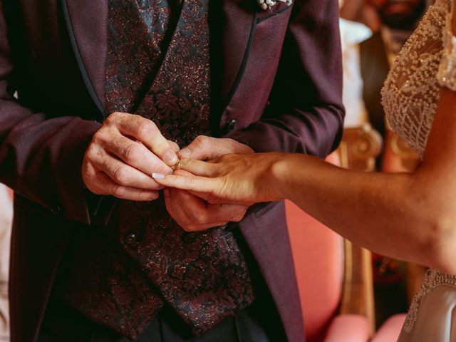 Le mariage de Christophe et Esther à Angoulême, Charente 15