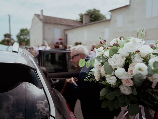 Le mariage de Jean-Michel et Oumy à Saint-Germain-de-la-Rivière, Gironde 2
