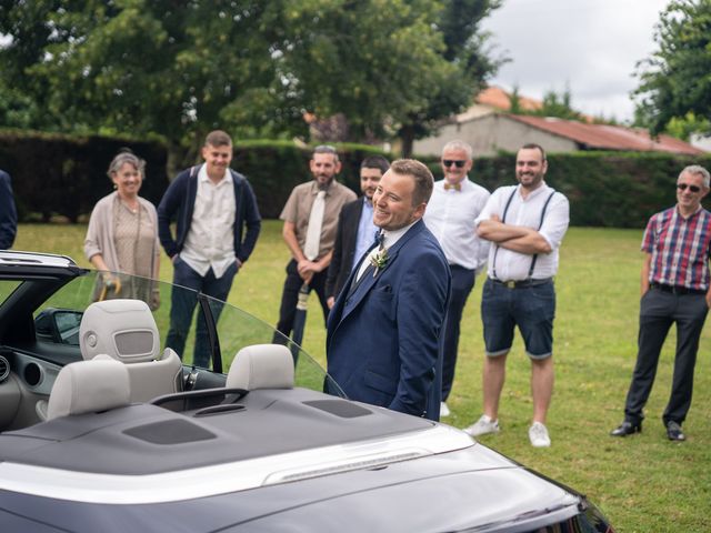 Le mariage de Emilie et Freddy à Saint-Front-de-Pradoux, Dordogne 11