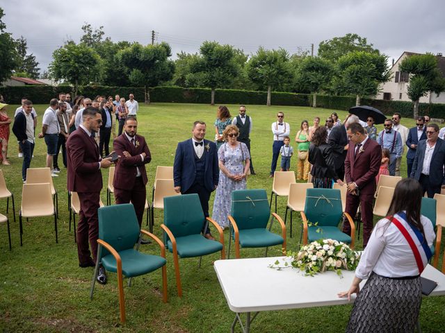 Le mariage de Emilie et Freddy à Saint-Front-de-Pradoux, Dordogne 16