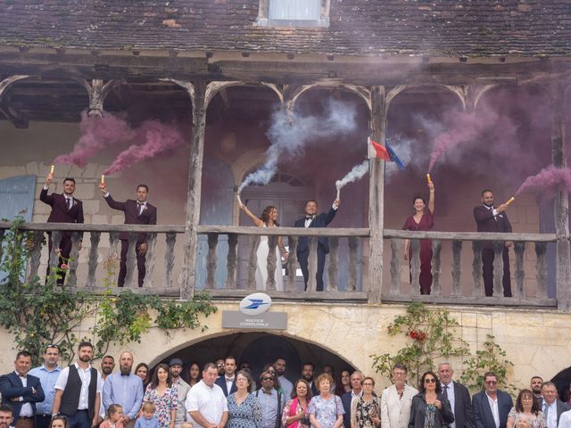 Le mariage de Emilie et Freddy à Saint-Front-de-Pradoux, Dordogne 51