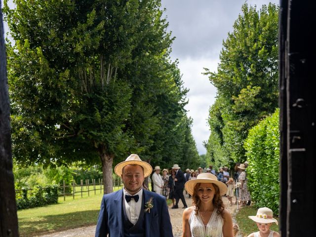 Le mariage de Emilie et Freddy à Saint-Front-de-Pradoux, Dordogne 64