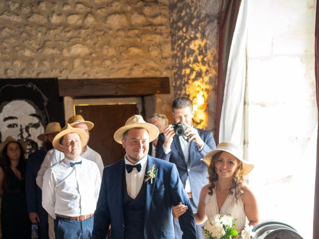 Le mariage de Emilie et Freddy à Saint-Front-de-Pradoux, Dordogne 70