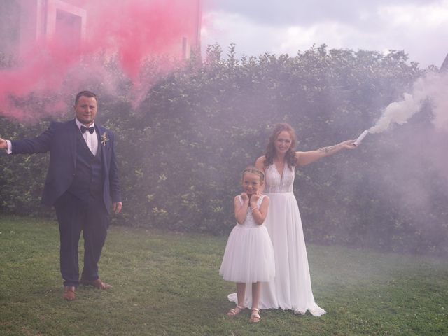 Le mariage de Emilie et Freddy à Saint-Front-de-Pradoux, Dordogne 95