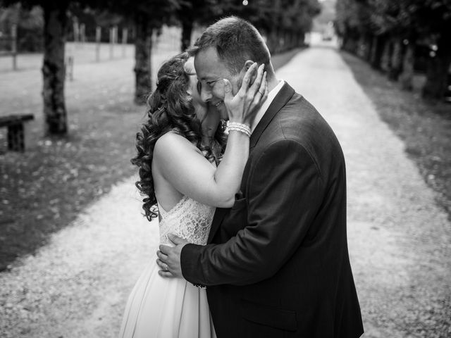 Le mariage de Emilie et Freddy à Saint-Front-de-Pradoux, Dordogne 120