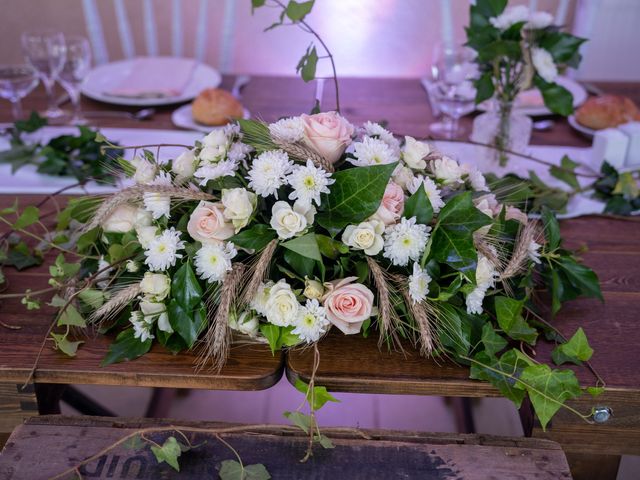 Le mariage de Emilie et Freddy à Saint-Front-de-Pradoux, Dordogne 143