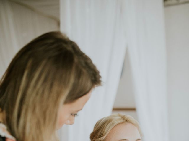 Le mariage de Olivier et Kristin à Lançon-Provence, Bouches-du-Rhône 9