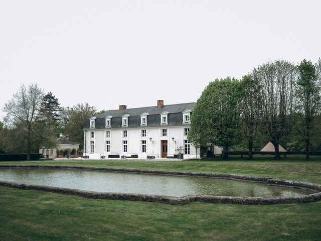 Le mariage de Alexandre et Caroline à Fresneaux-Montchevreuil, Oise 5