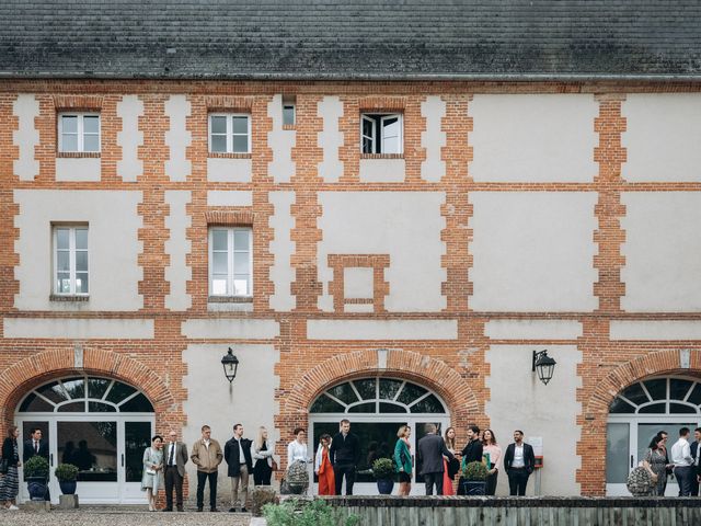 Le mariage de Alexandre et Caroline à Fresneaux-Montchevreuil, Oise 40